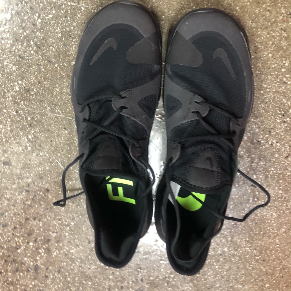Men Nike running shoes